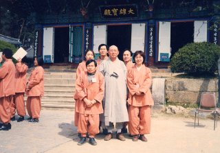 翬04