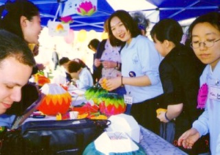 ￬03